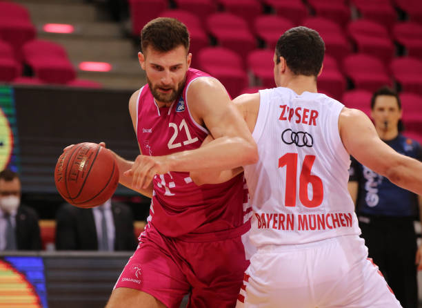 上村健一指 上村健一指