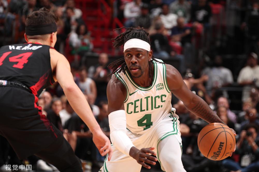 的进攻犯规 的进攻犯规