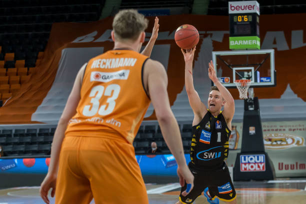 奖牌多采用 奖牌多采用